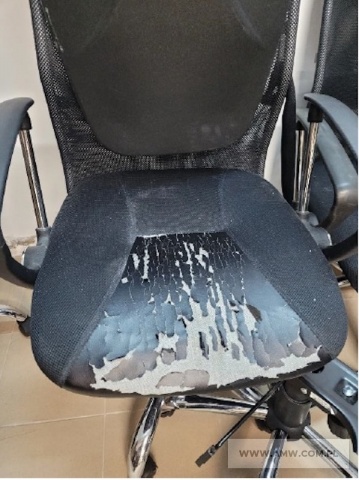 Fotele i krzesła - pakiet zawierający 46 szt. (wg oddzielnego wykazu) 